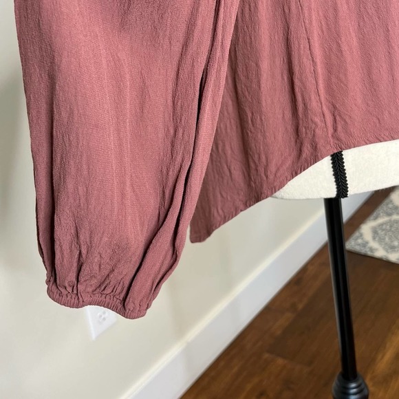 ASTR the Label Mauve Claudine Peasant Blouse Long Sleeve Tie Front Embroidered - Picture 8 of 11